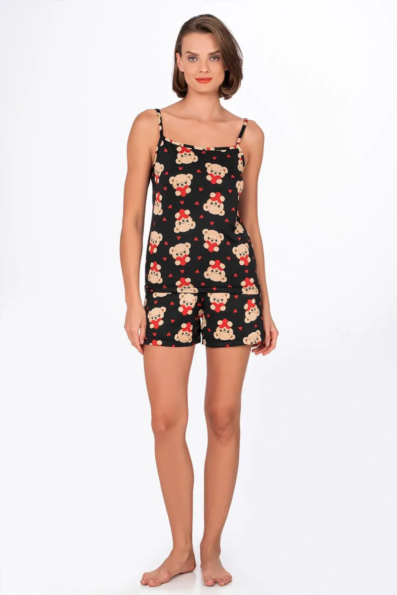 Kadın Kalpli Ayıcık Desenli İp Askılı Şortlu Pijama Takımı