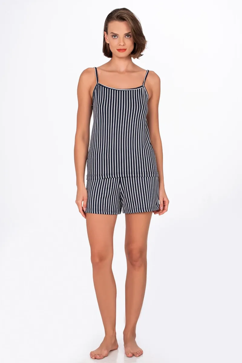 Kadın Lacivert Çizgili İp Askılı Şortlu Pijama Takımı